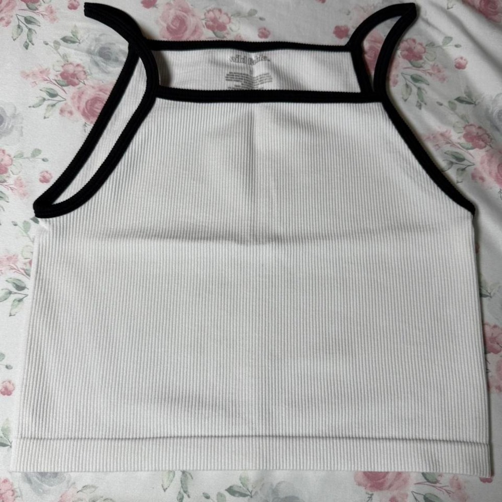 Wild Fable White Ribbed Crop Tank Top S Black Trim Contrast Cami